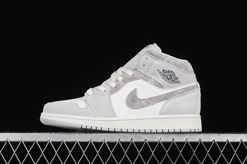 Air Jordan 1 AJ1 Mid SE - Neutral Grey Sail