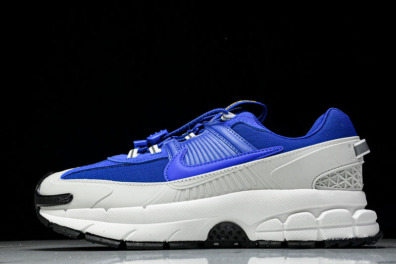 NikeUnisex Zoom Vomero 5 Roam - Racer Blue