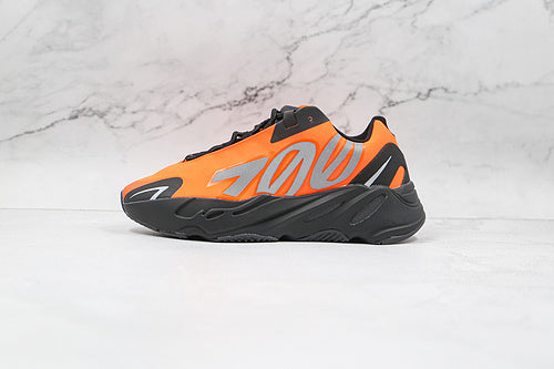 adidasUnisex Yeezy Boost 700 MNVN - Orange