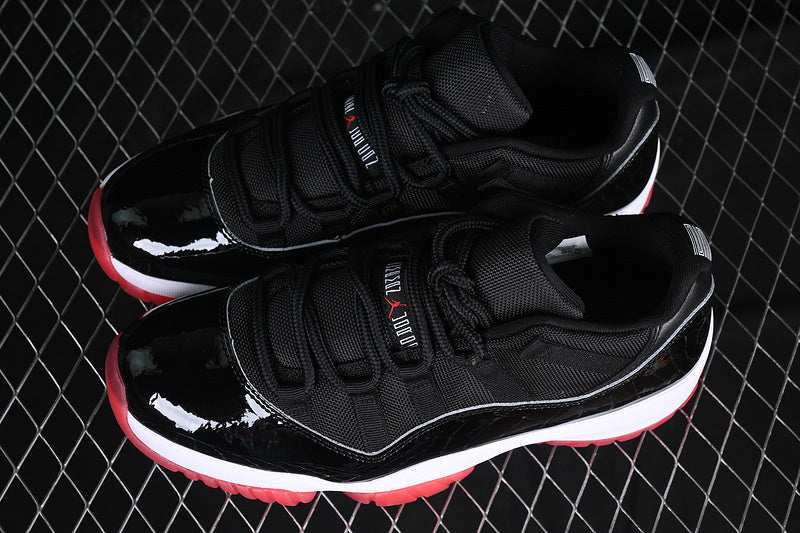 Air Jordan 11 AJ11 Low Retro - Bred