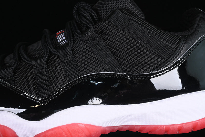 Air Jordan 11 AJ11 Low Retro - Bred