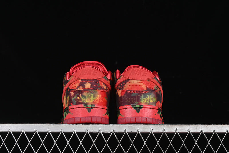 NikeUnisex SB Dunk Low - The Wizard of Oz