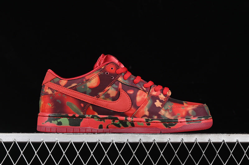 NikeUnisex SB Dunk Low - The Wizard of Oz