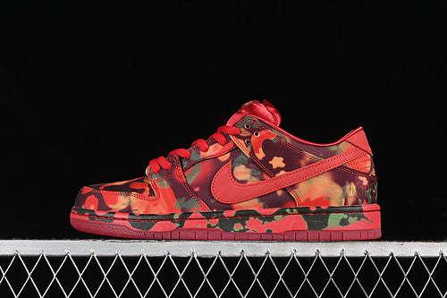 NikeUnisex SB Dunk Low - The Wizard of Oz