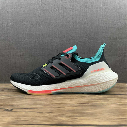 adidasUnisex UltraBoost 22 Light - Mint Rust