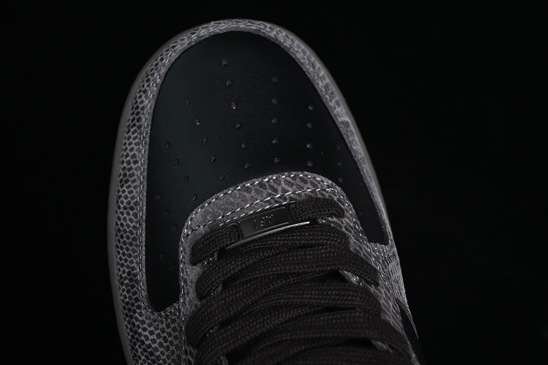 NikeUnisex Air Force 1'07 AF 1 Low - Off Noir Snakeskin