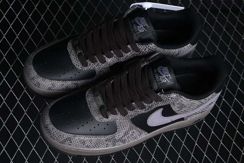 NikeUnisex Air Force 1'07 AF 1 Low - Off Noir Snakeskin