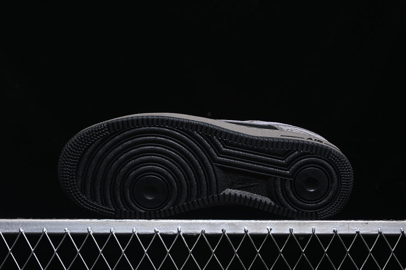 NikeUnisex Air Force 1'07 AF 1 Low - Off Noir Snakeskin