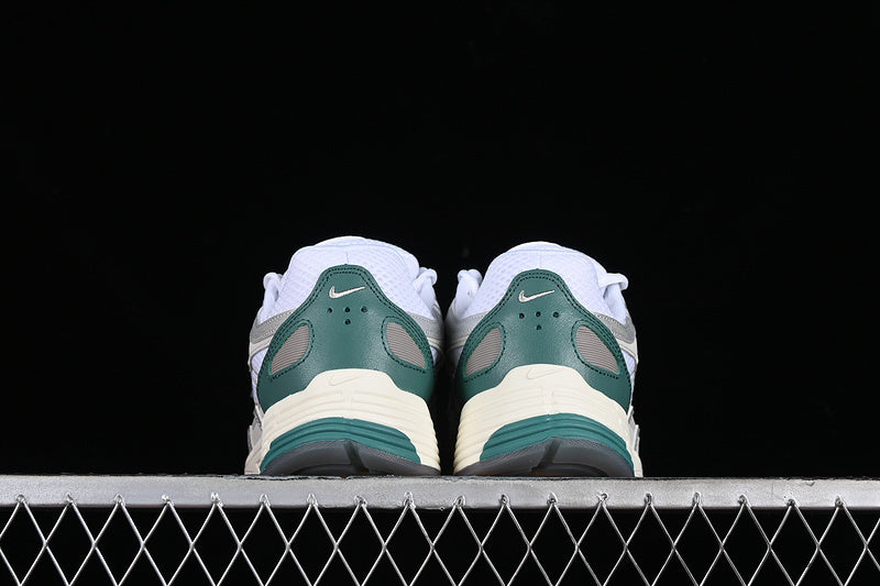 NikeUnisex P-6000 Premium - Light Bone Green