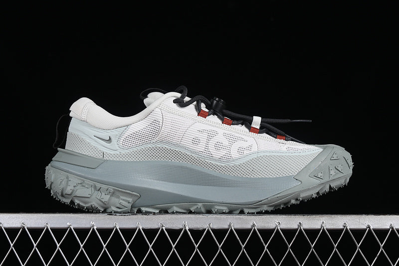 NikeUnisex ACG Mountain Fly 2 Low - Gore Tex White
