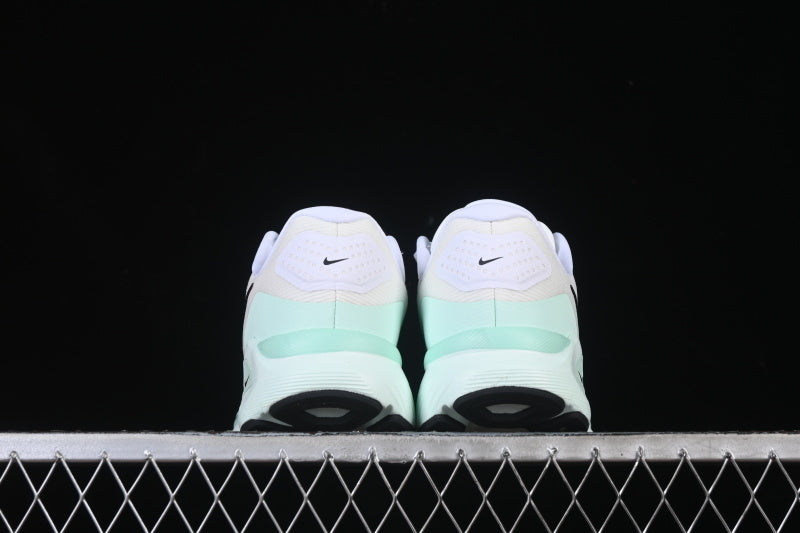 NikeUnisex Structure 26 - Black Barely Green