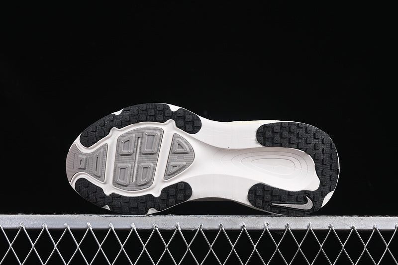 NikeUnisex Vomero 18 - Summit White