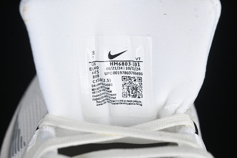 NikeUnisex Vomero 18 - Summit White