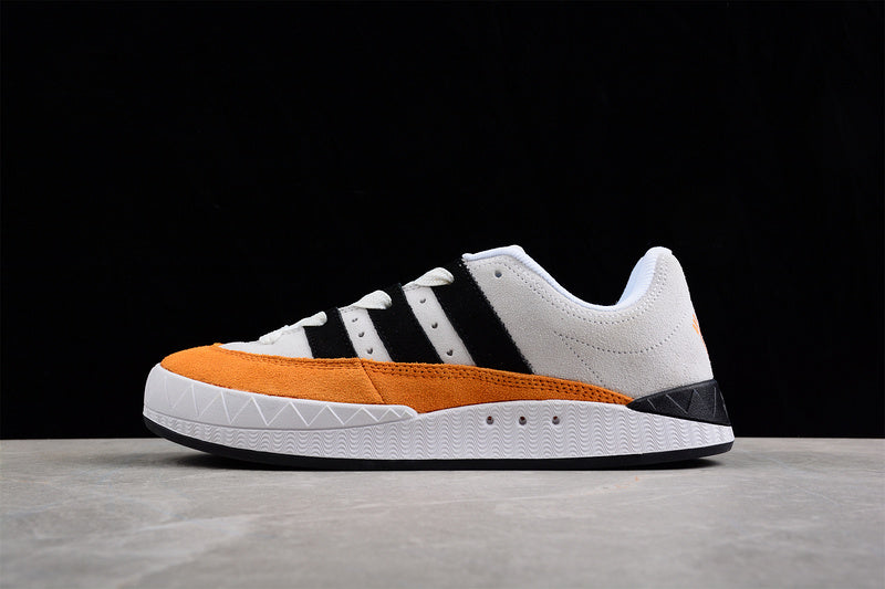 adidasUnisex adimatic - Black White Yellow