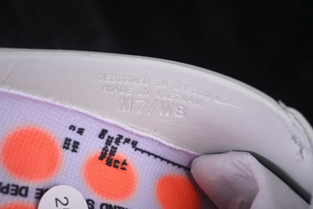 NikeUnisex Mind 001 Slide - "Light Smoke Grey"
