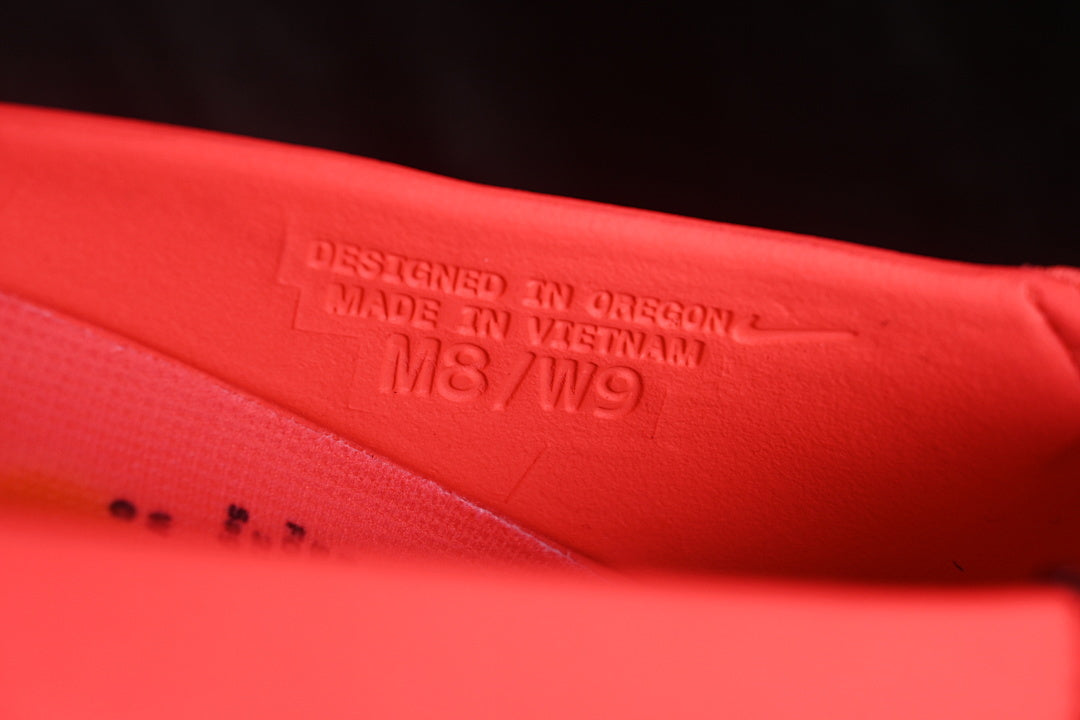 NikeUnisex Mind 001 Slide - "Solar Red"