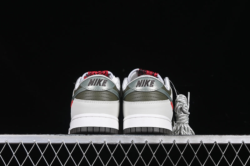 NikeUnisex Dunk Low Retro - Year Of The Snake