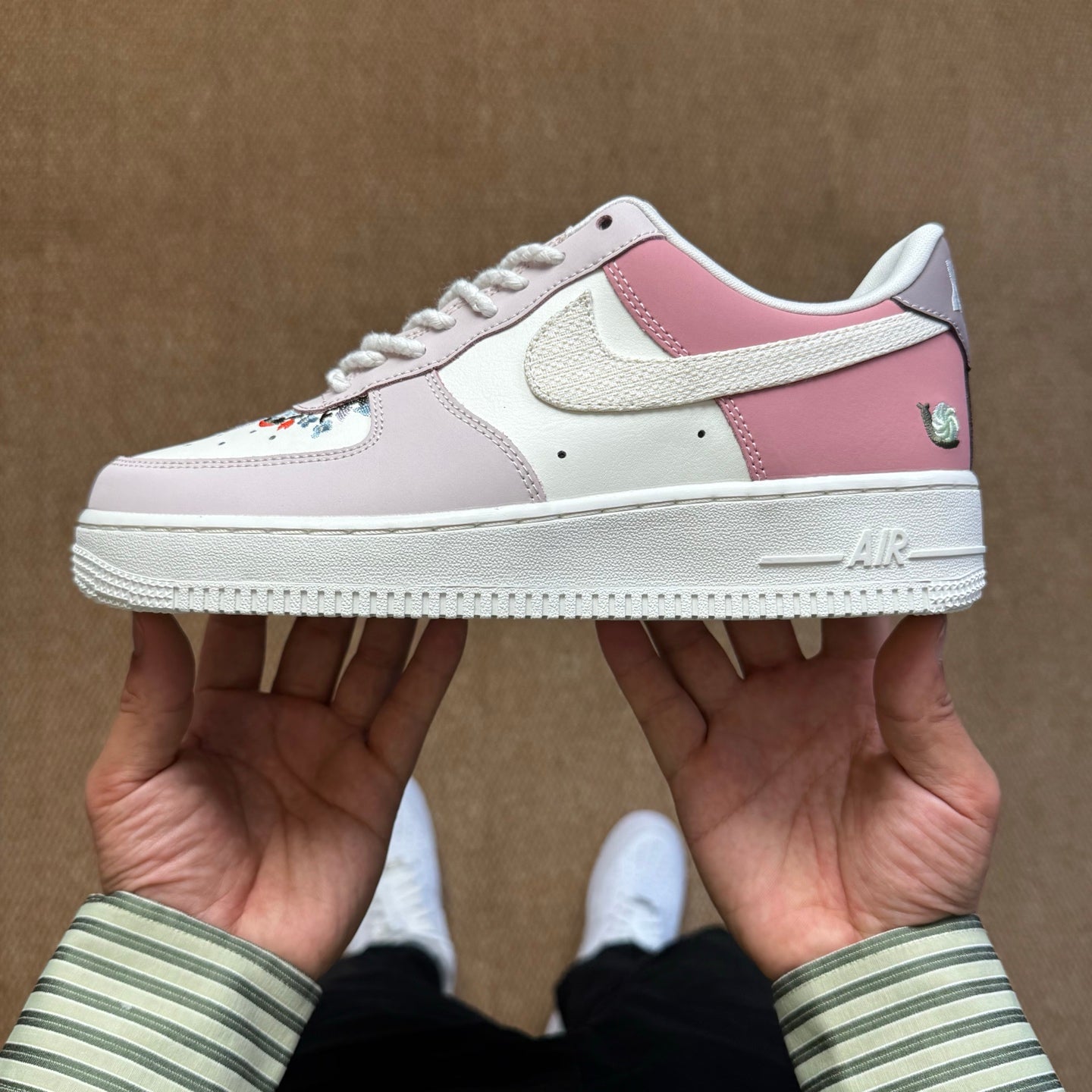 NikeUnisex Air Force 1 AF1 - Mushroom Pink