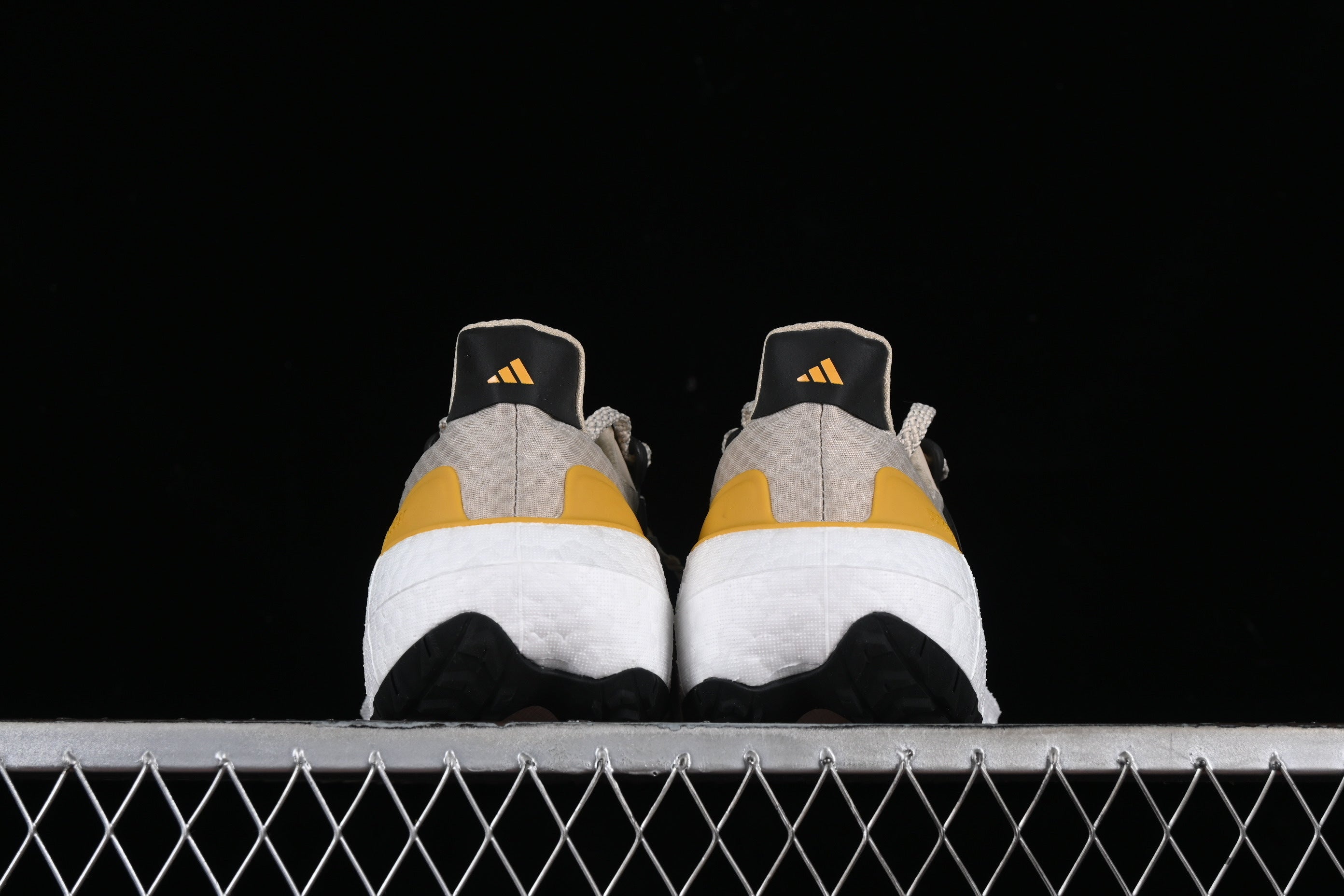 adidasUnisex Ultra Boost Light - Silver Metallic Orange