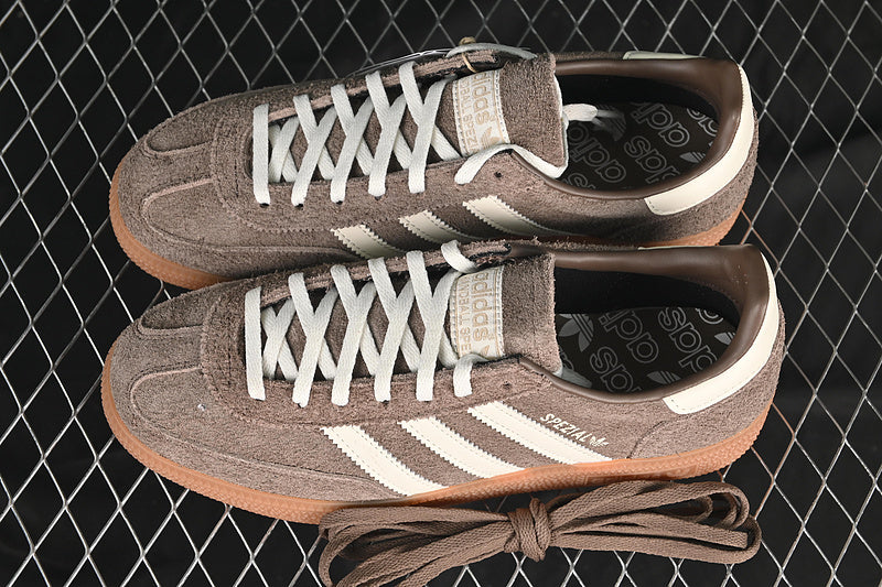 adidasUnisex Handball Spezial - Earth Strata Gum