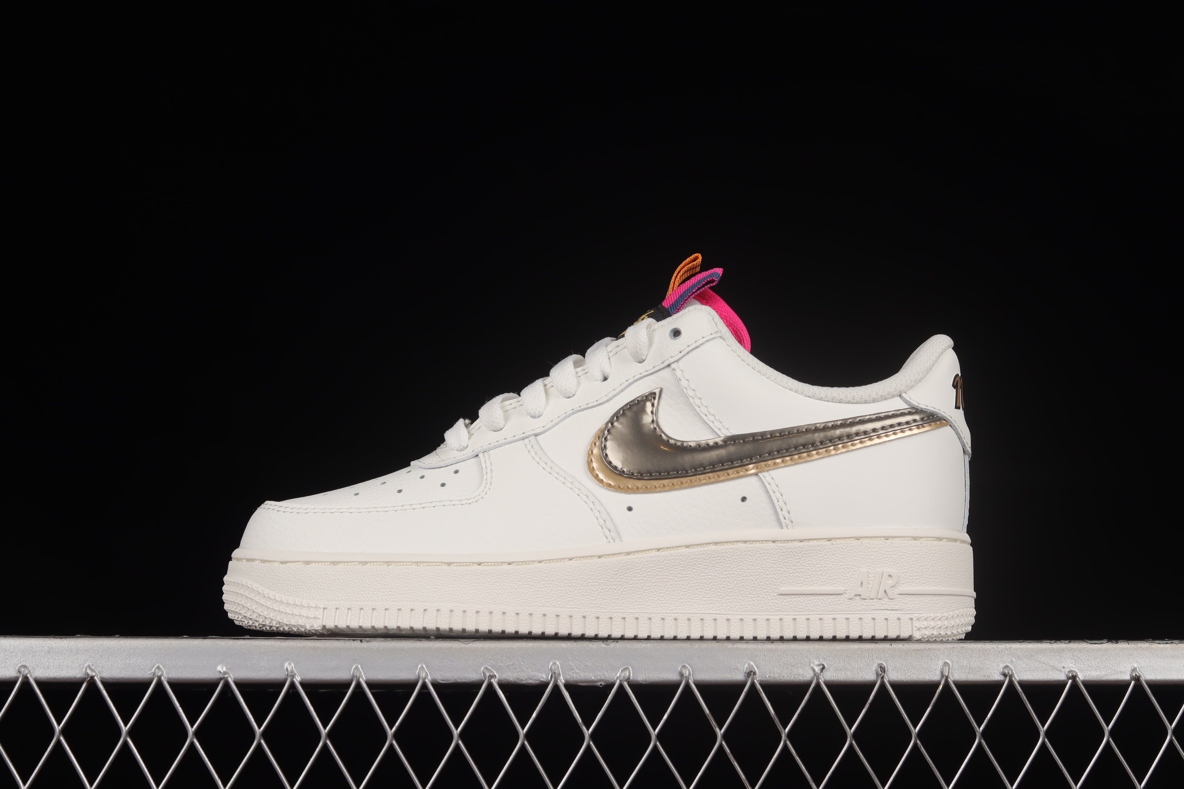 NikeMens Air force 1 AF1 Low Double Swoosh - Silver Gold