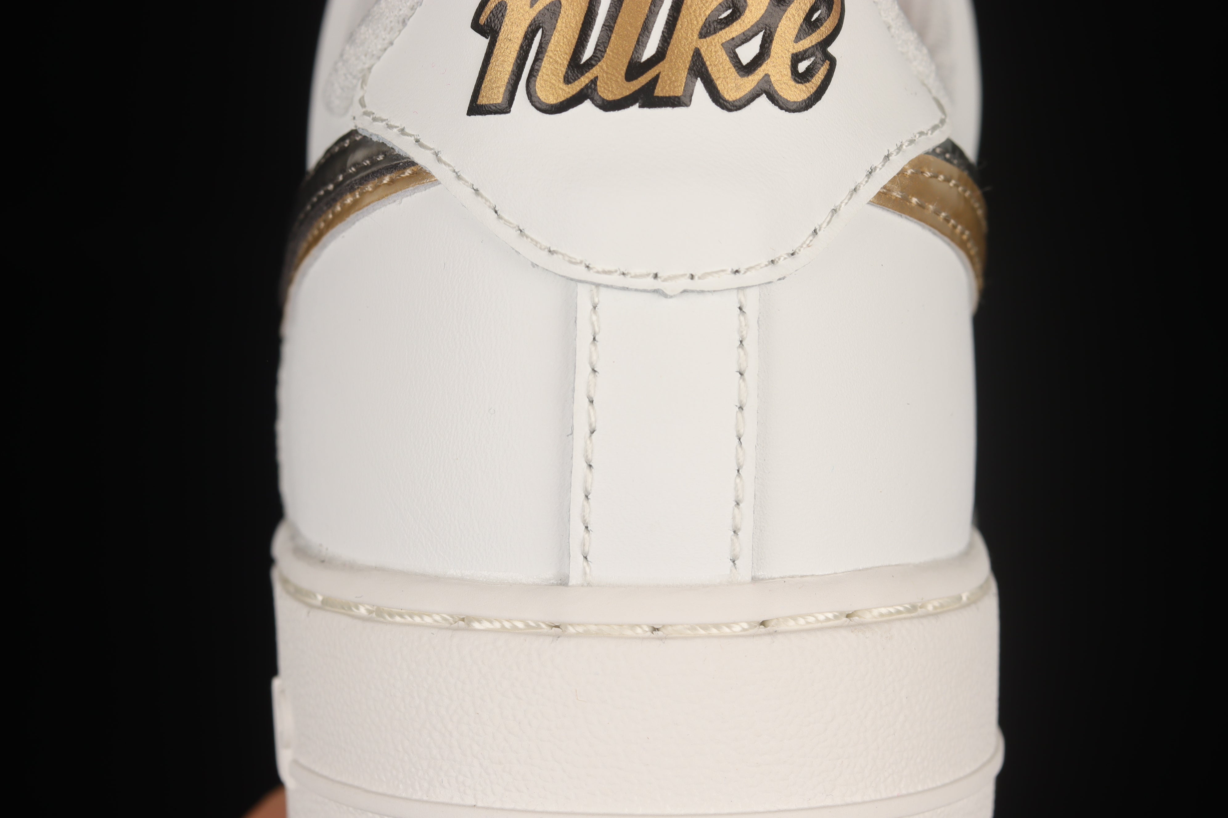 NikeMens Air force 1 AF1 Low Double Swoosh - Silver Gold