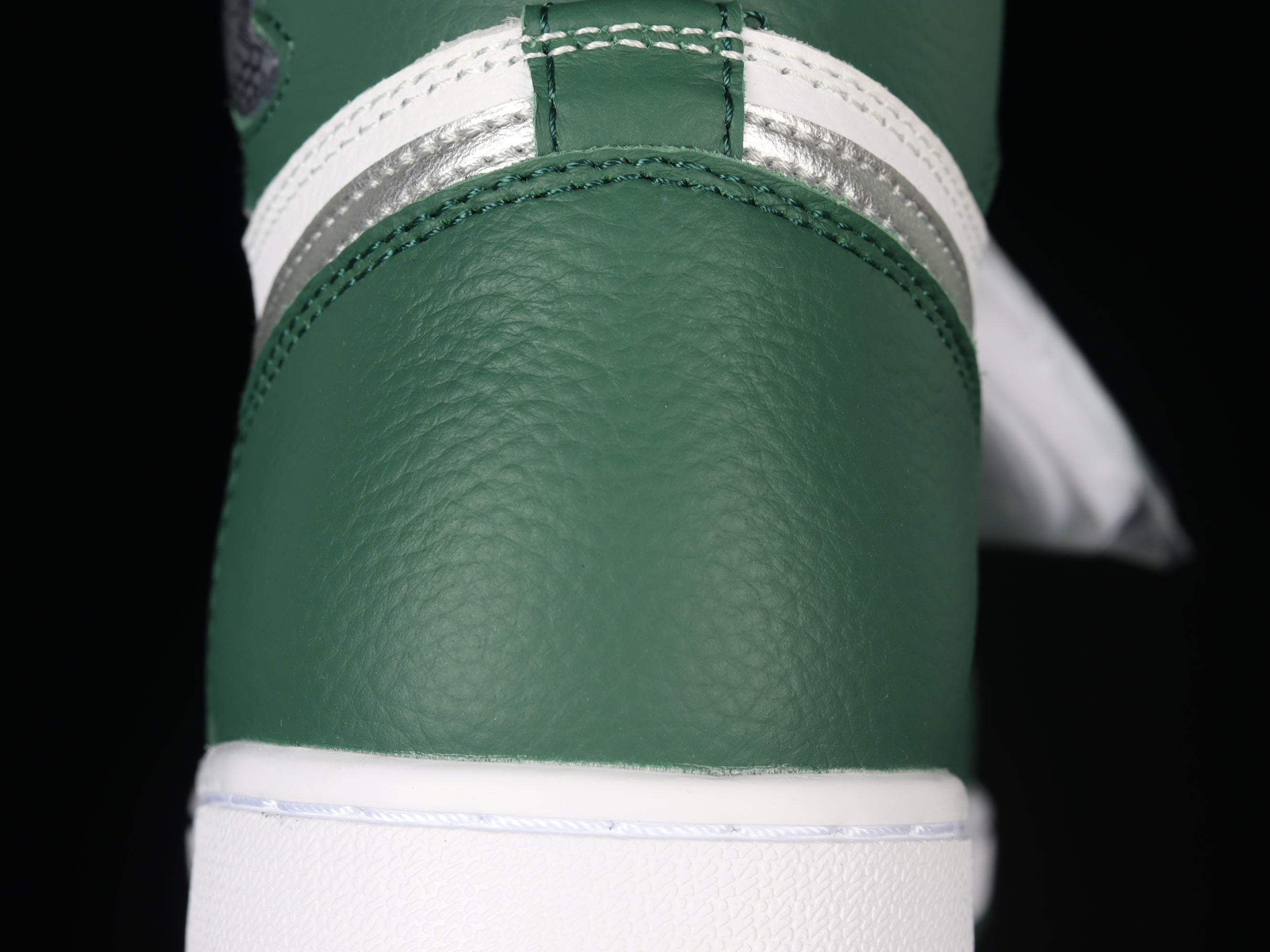 WMNS Air Jordan 1 AJ1 Retro - Gorge Green