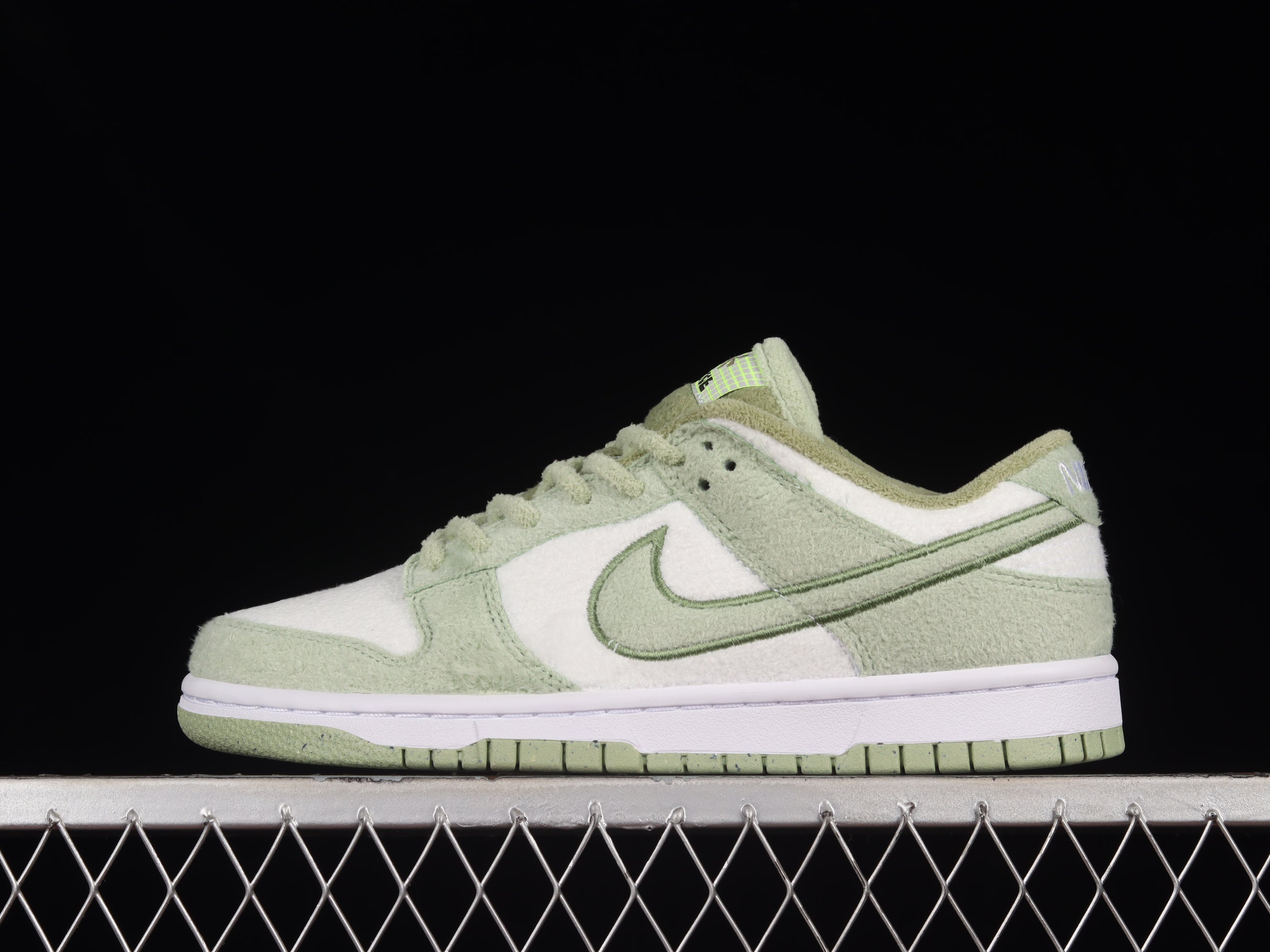 NikeMens Dunk Low - Honey dew