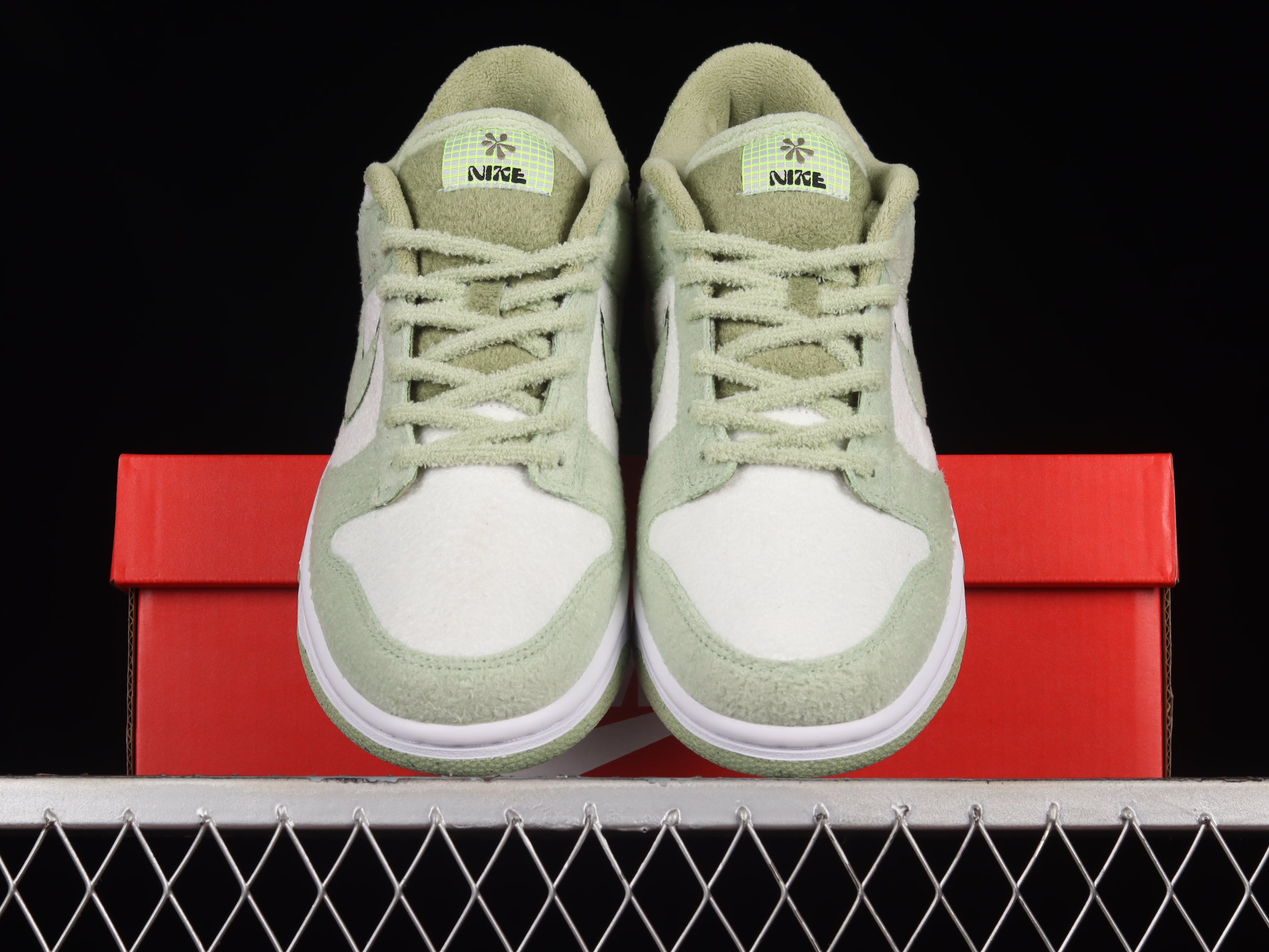 NikeMens Dunk Low - Honey dew