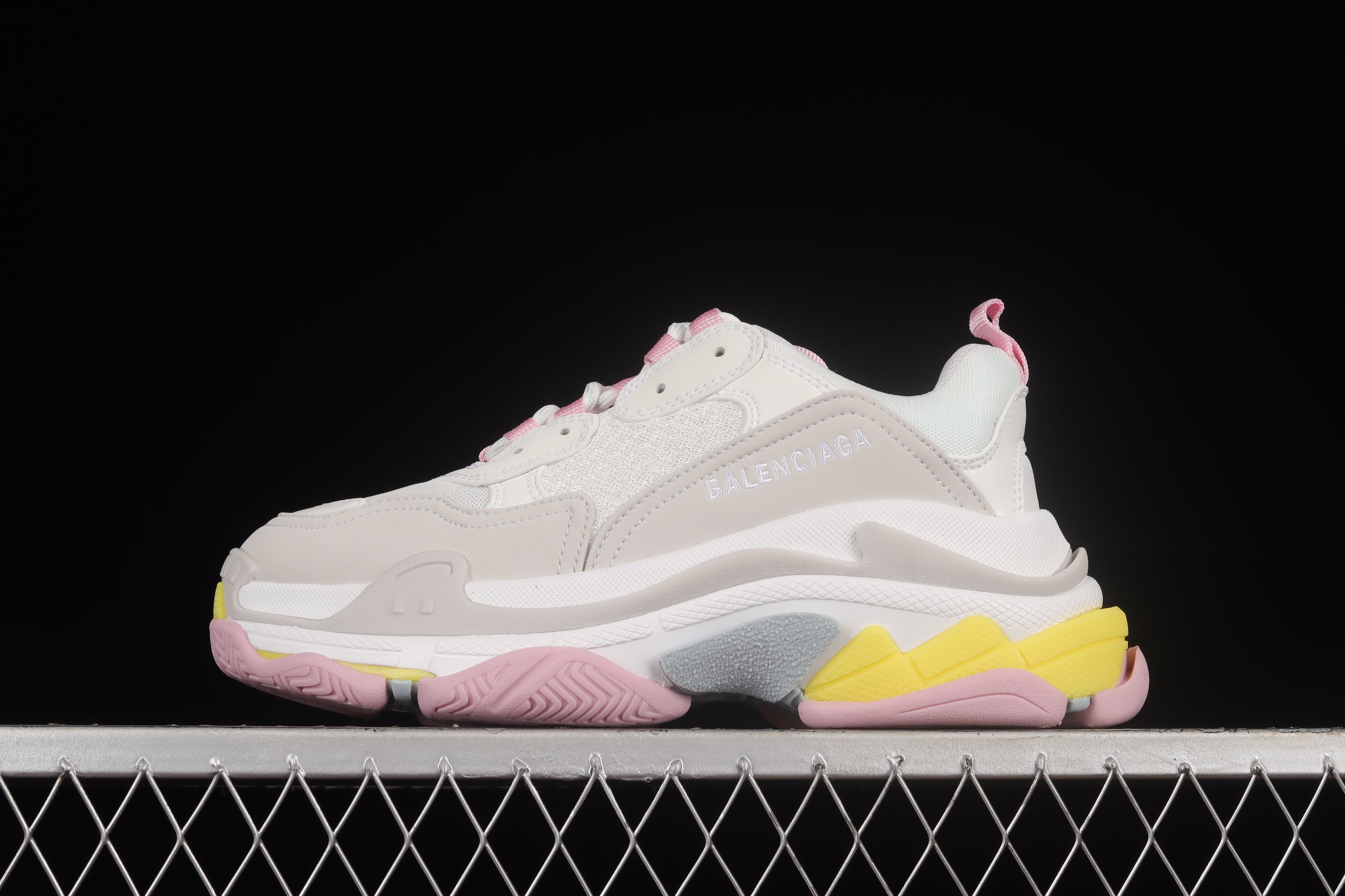 BalenciagaWMNS Triple S - White Multicolor