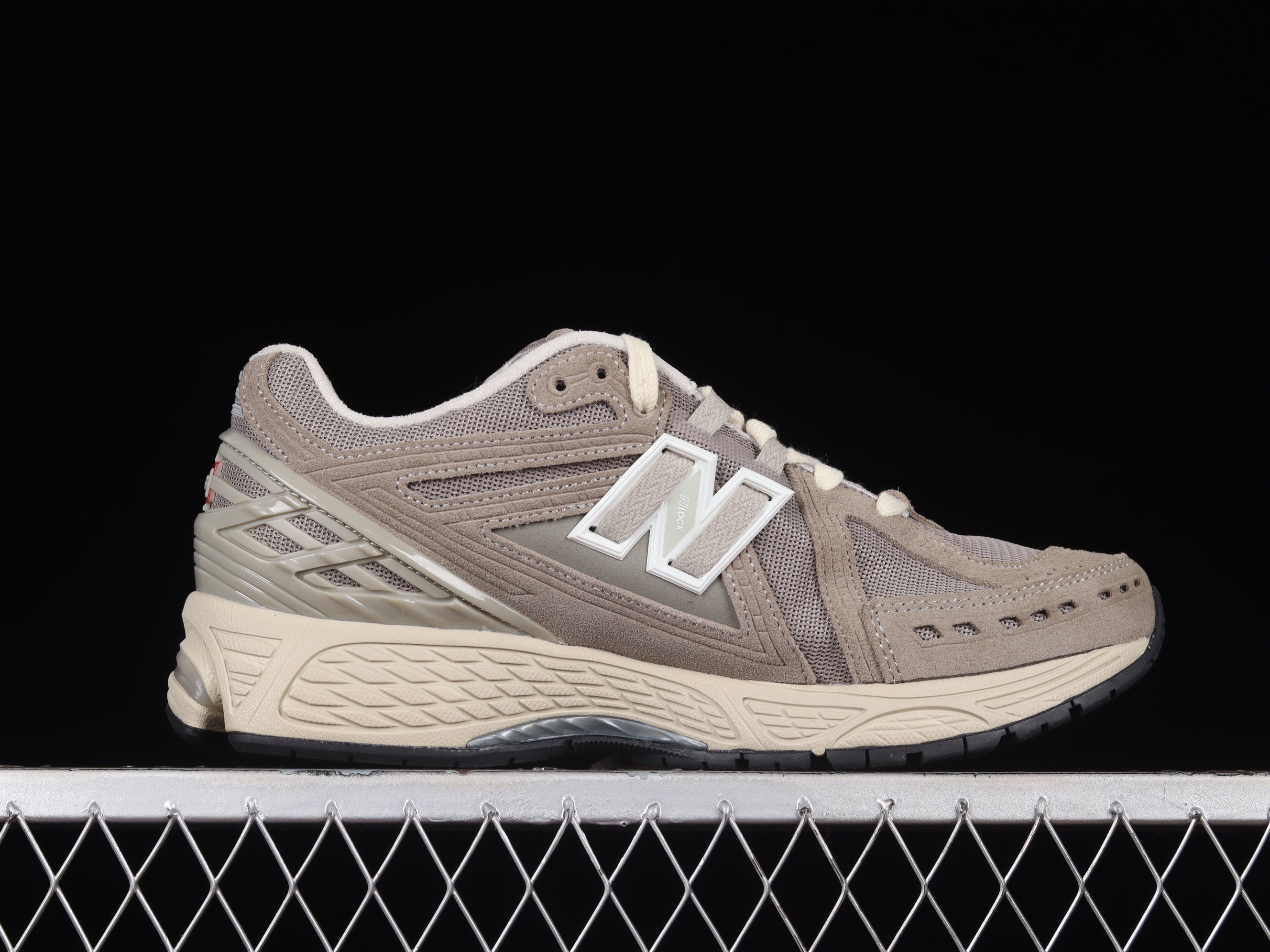 New Balance 1906R - Beige