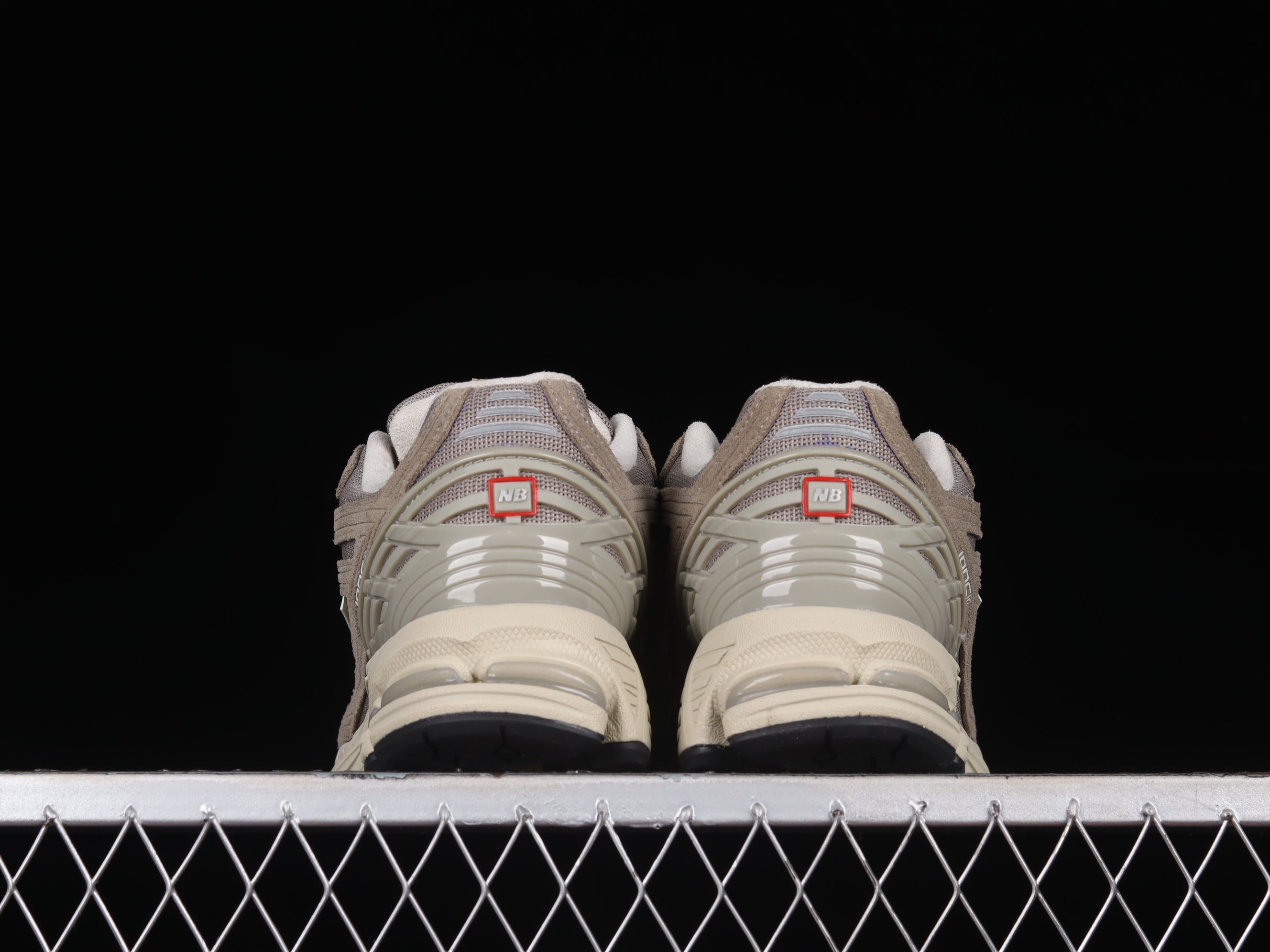 New Balance 1906R - Beige