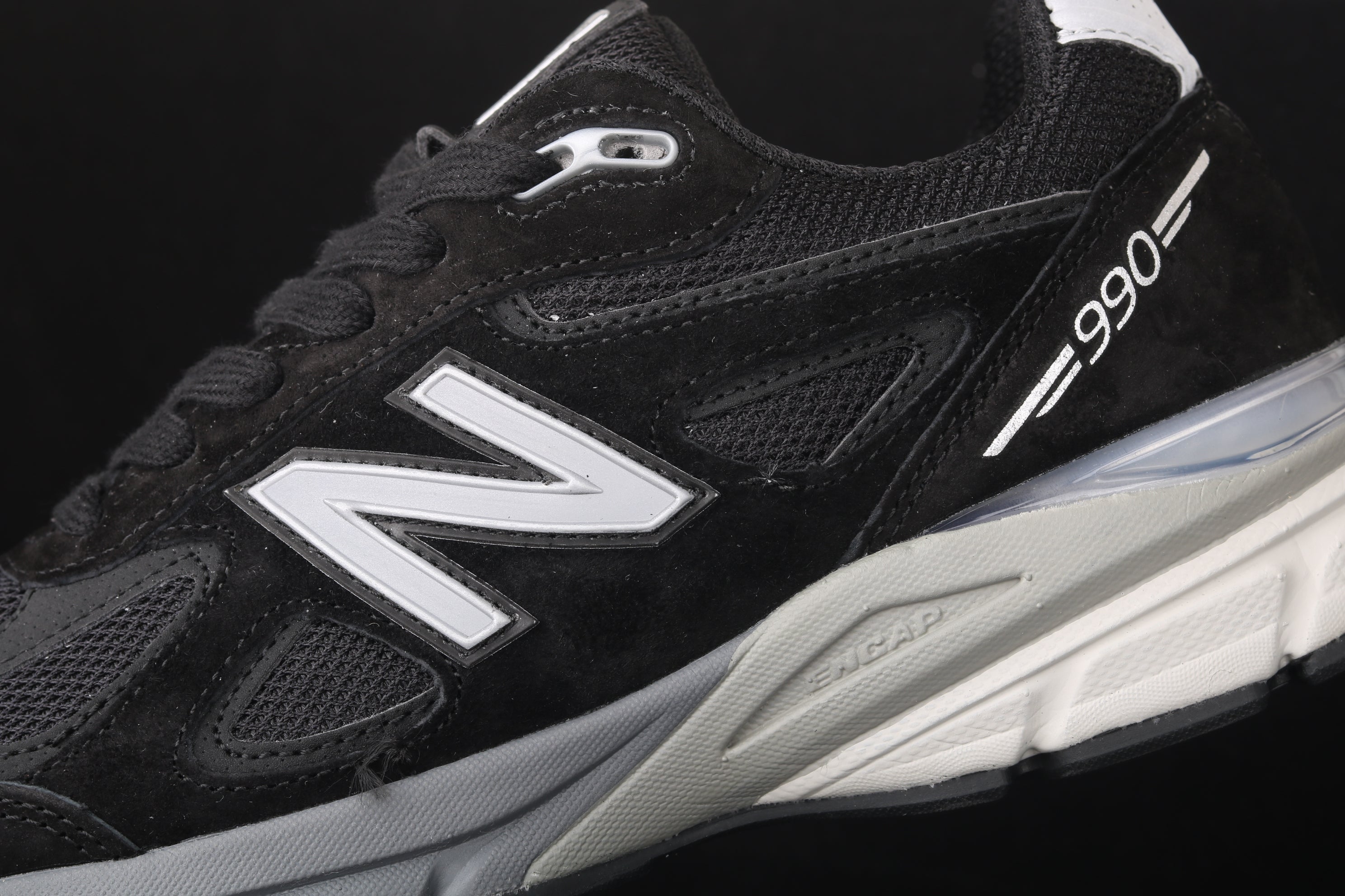 New Balance 990 - Black