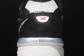 New Balance 990 - Black