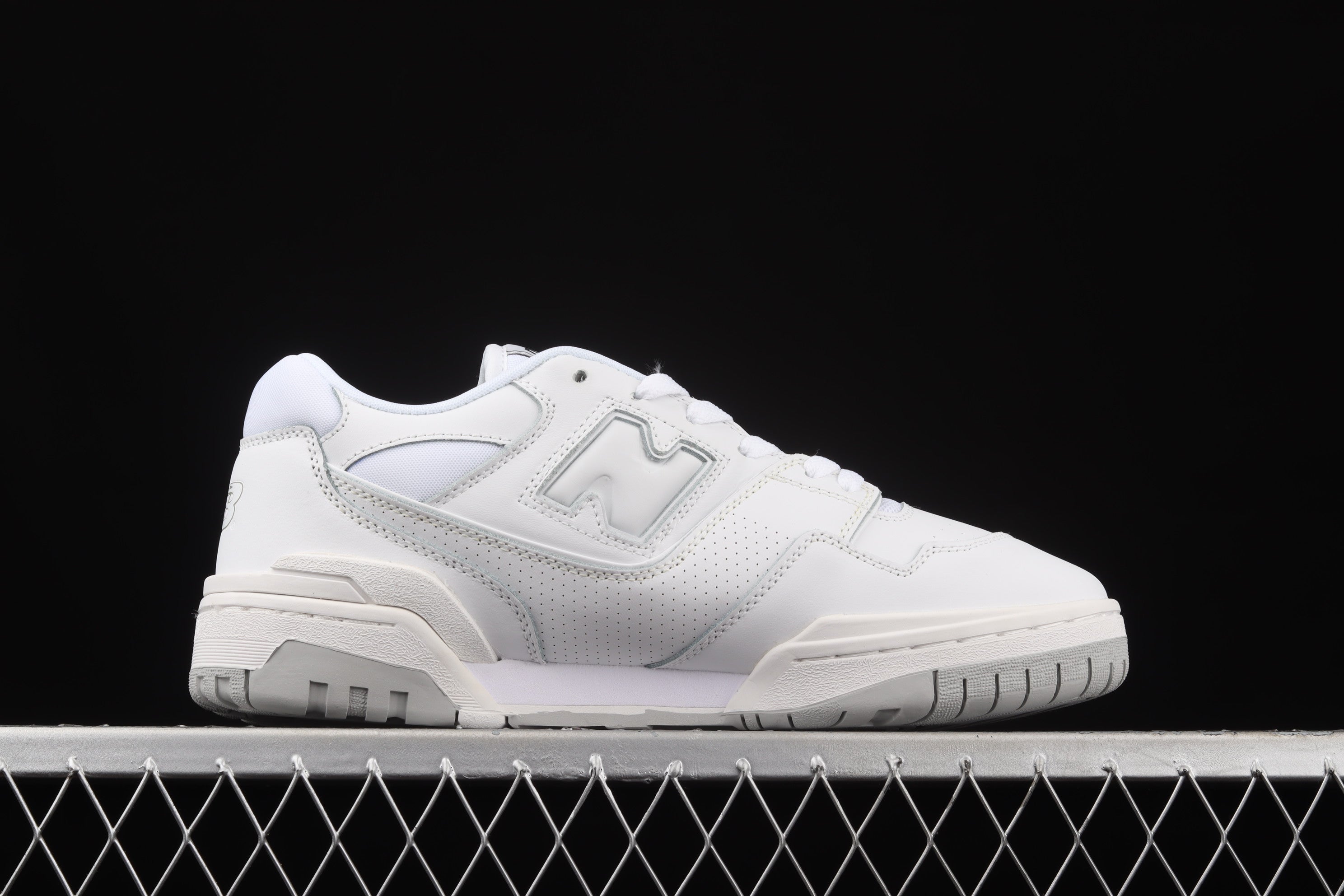 WMNS New Balance 550 - White/Grey