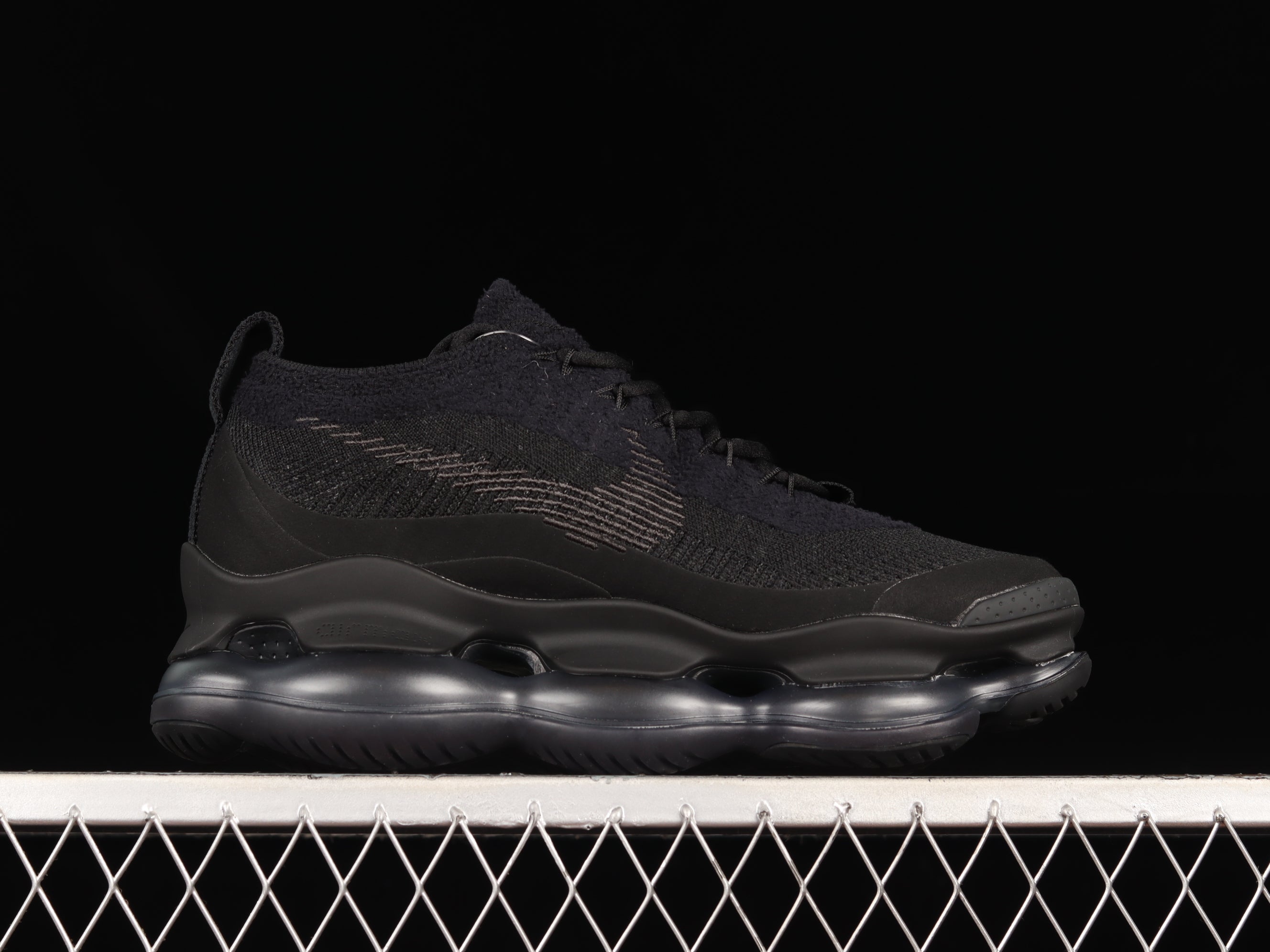 NikeWMNS Air Max Scorpion FK - Triple Black