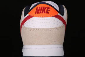 NikeSB Dunk Low Pro - Crimson Sail