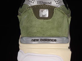 JJJJound x New Balance 990v3 - Olive