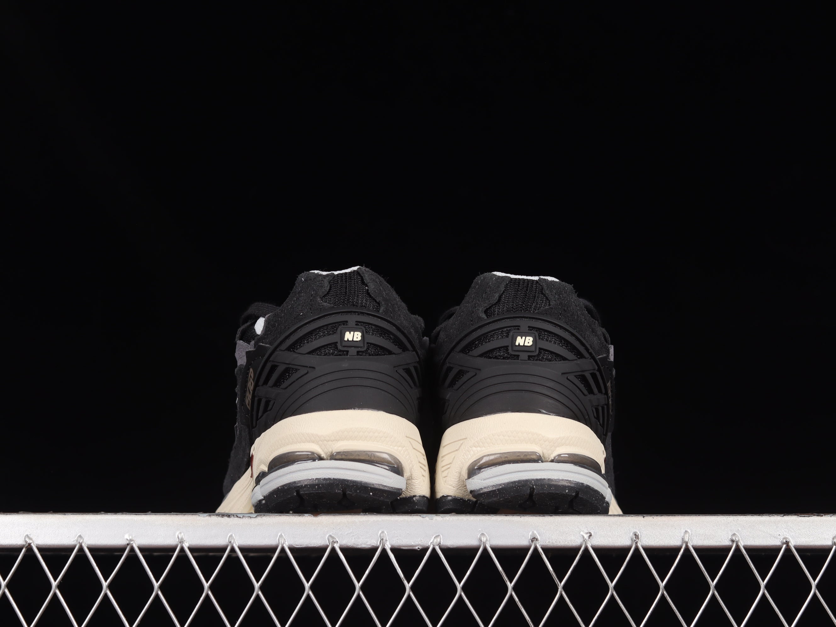 New Balance 1906 Protection Pack - Black