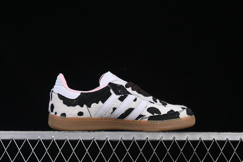 adidasUnisex Samba - Pitch