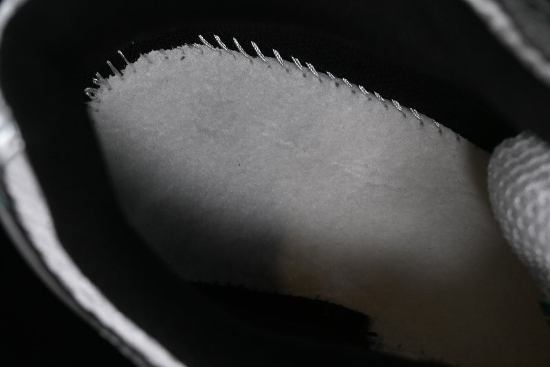 New Balance 1906R - Grey Green