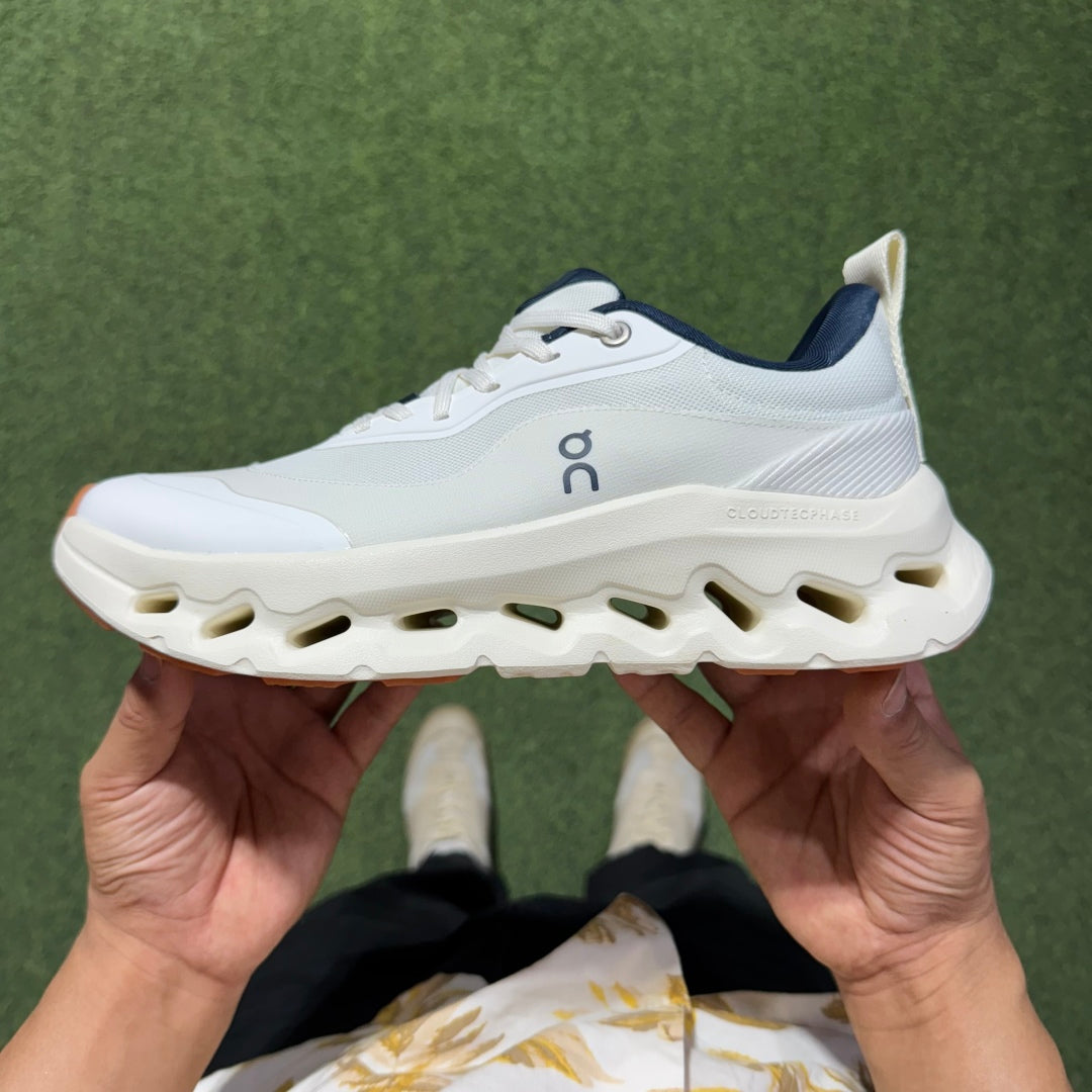 OnRunning Cloudtilt 2.0 - White Navy