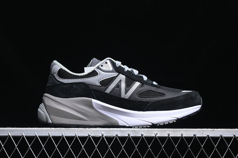 New Balance 990 V6 - Black Grey