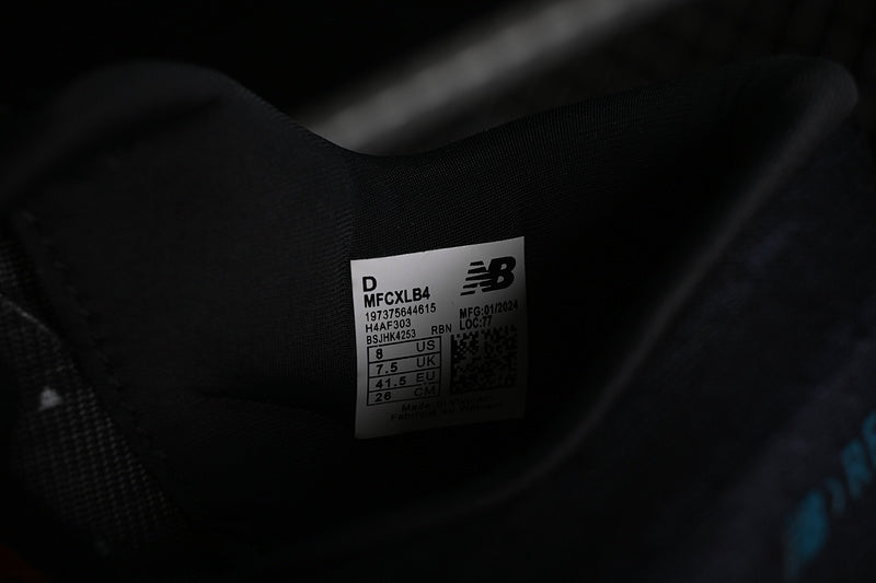 New Balance FuelCell Rebel v4 - Magnet Black