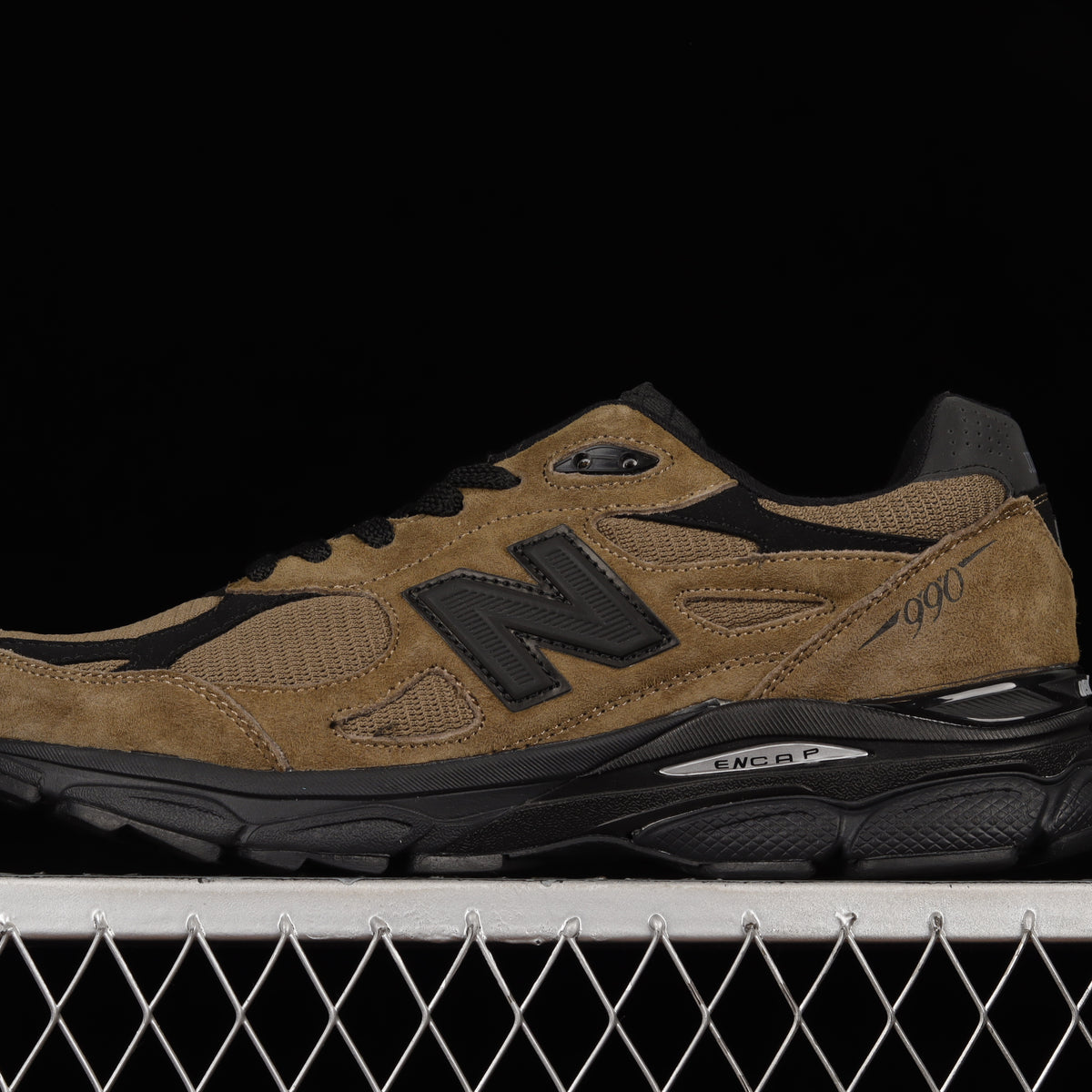 MG_3226_1200x1200_crop_center.