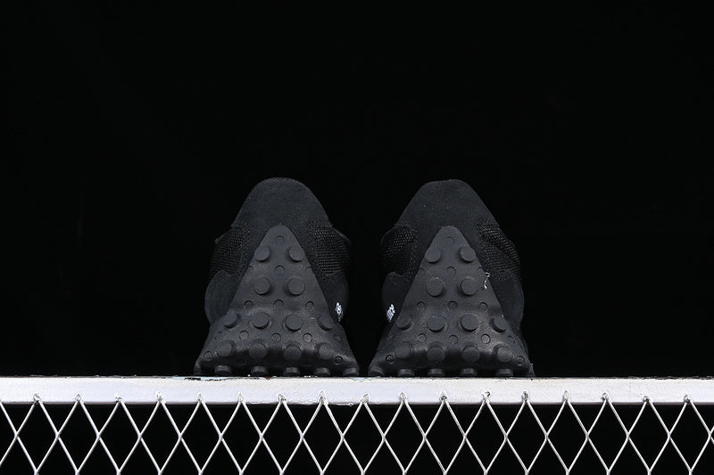 New Balance 327 - Black White