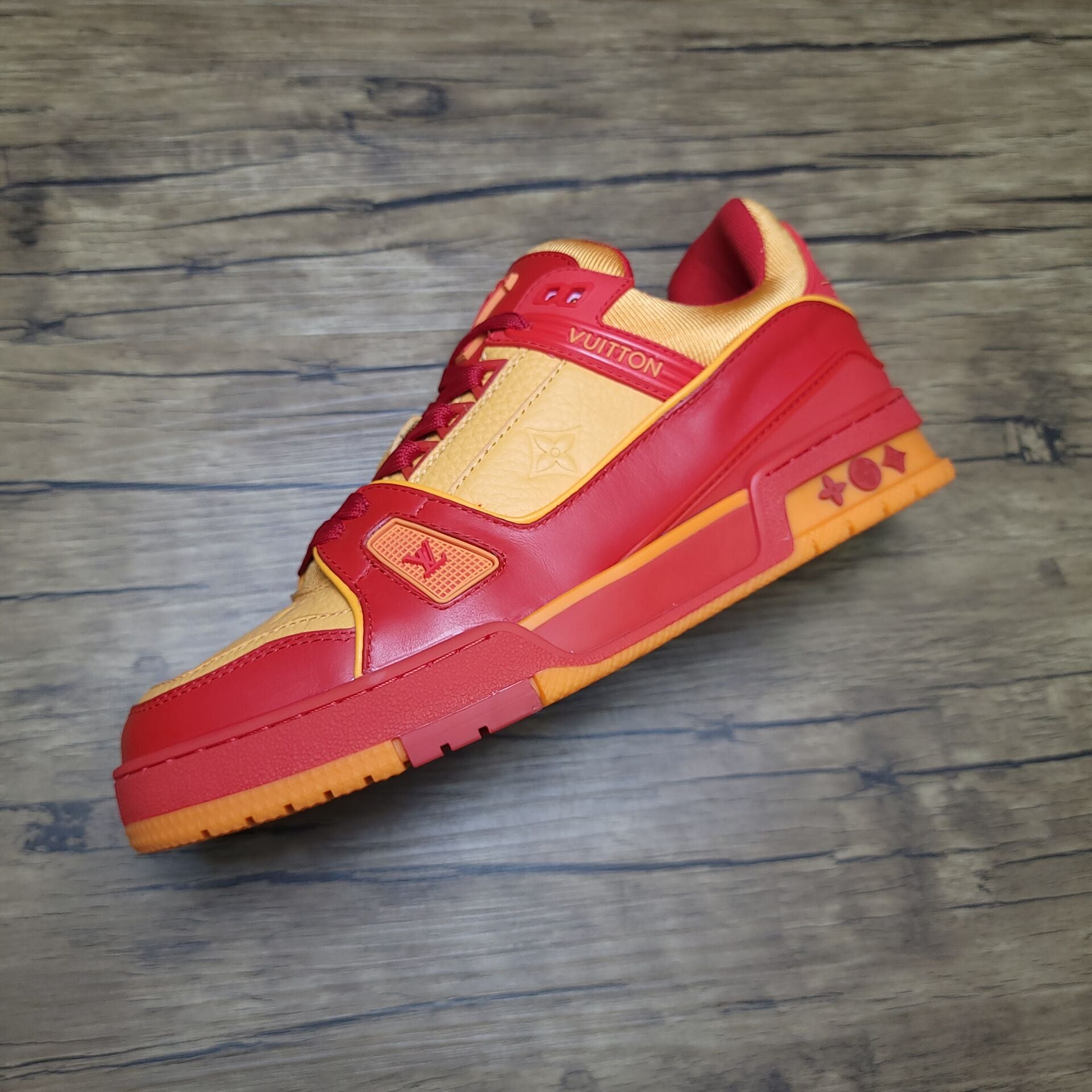 LouisVuitton Trainer - Orange/Red