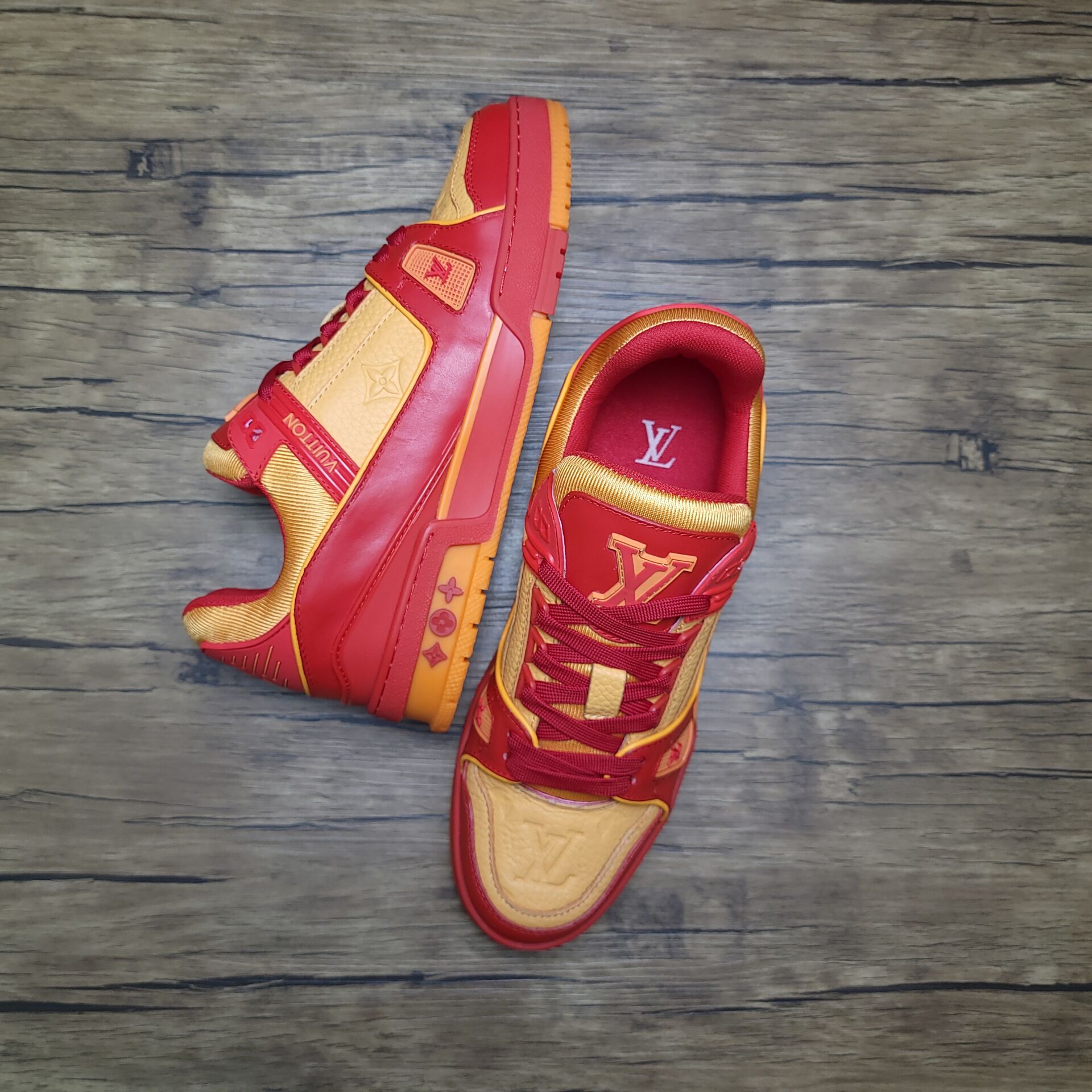 LouisVuitton Trainer - Orange/Red