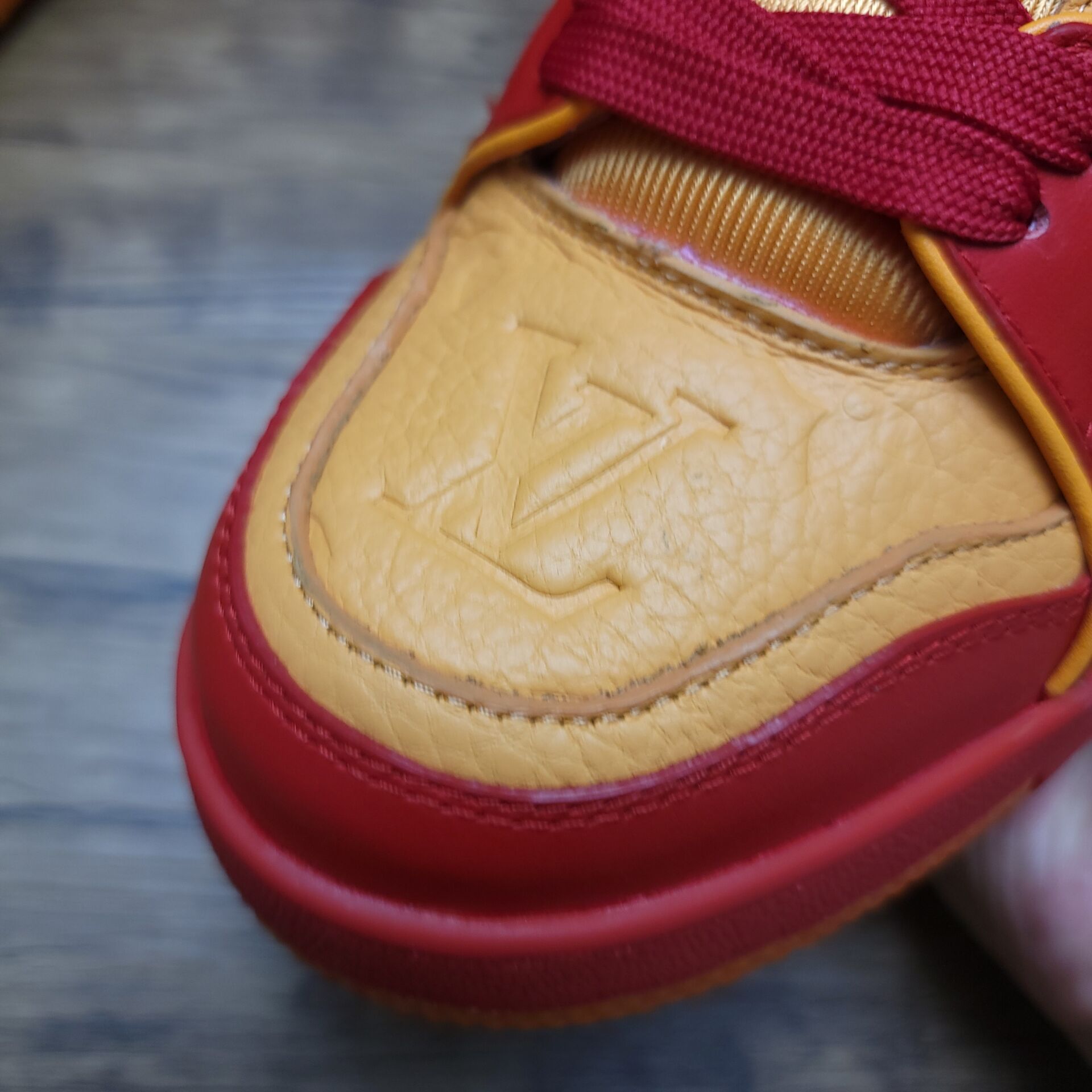 LouisVuitton Trainer - Orange/Red