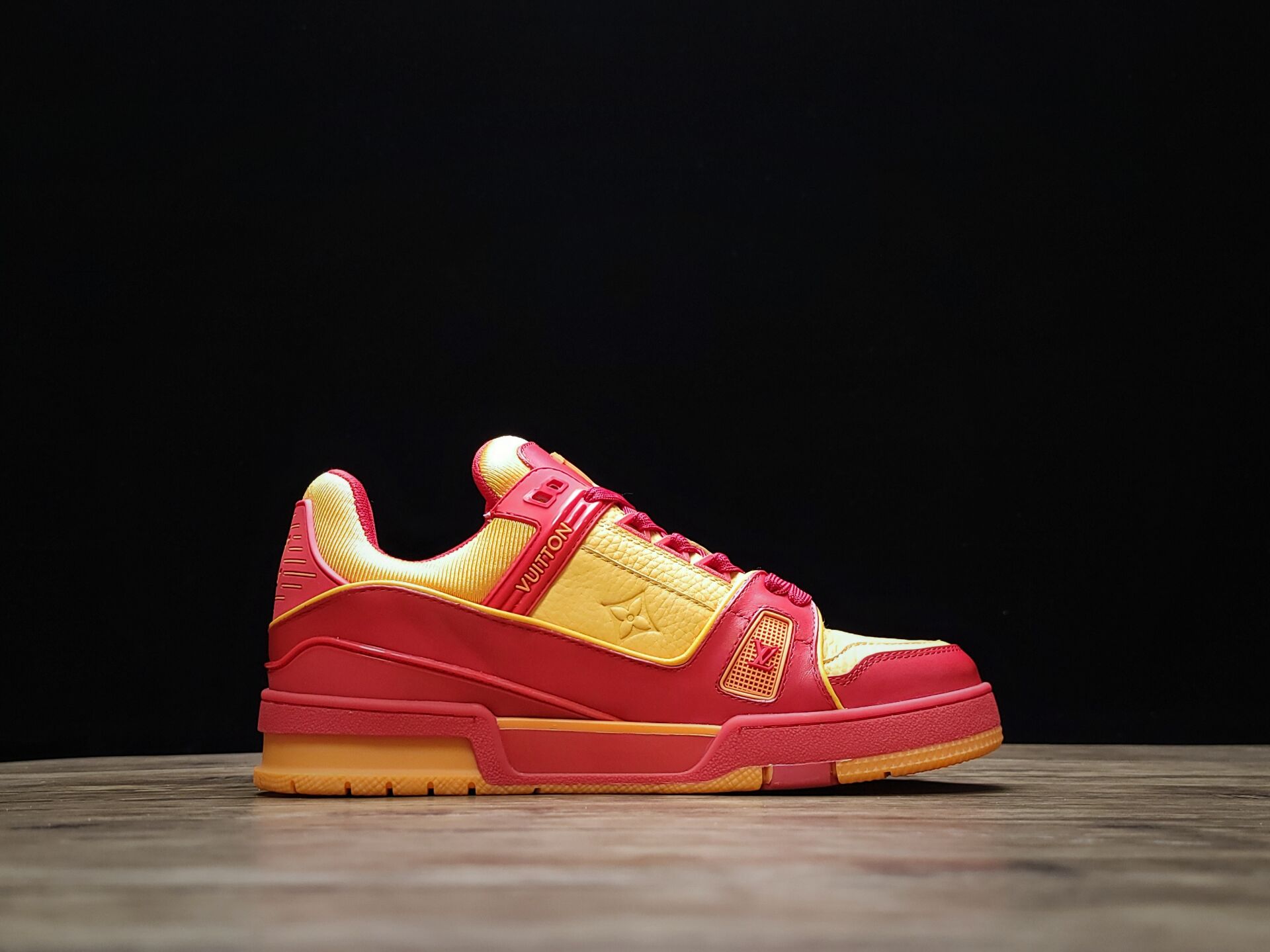 LouisVuitton Trainer - Orange/Red